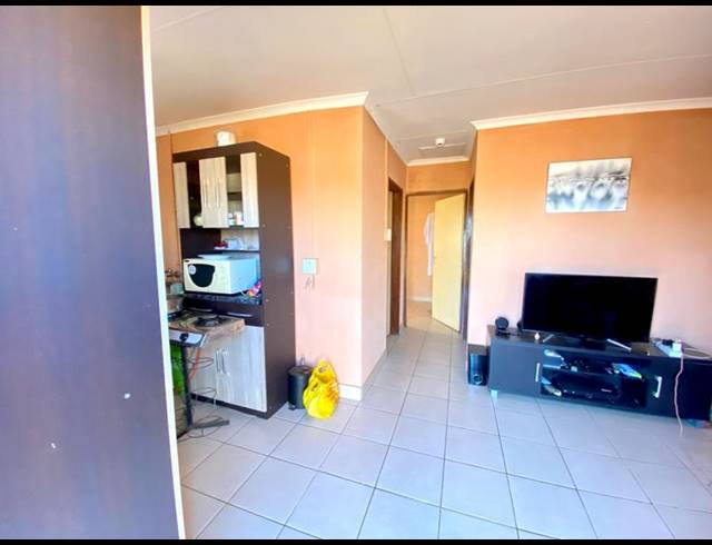 2 BEDROOM HOUSE FOR SALE IN KANANA PARK